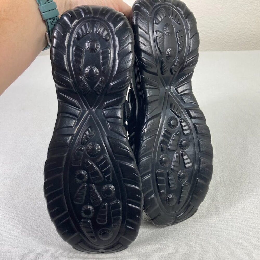 Bundle 2 Pairs Slip-On Clog Shoes Women’s 8–8.5 EU 39 Black Gray - READ - Picture 5 of 9